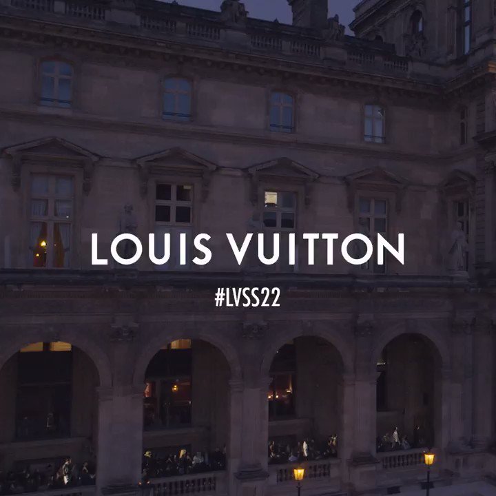 Louis Vuitton on X: #LVSS22 Operatic melodies. @TWNGhesquiere