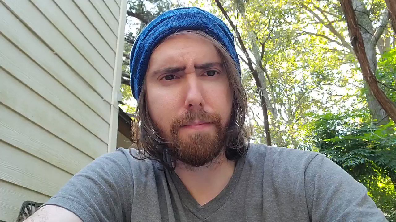 Izzy asmongold girlfriend