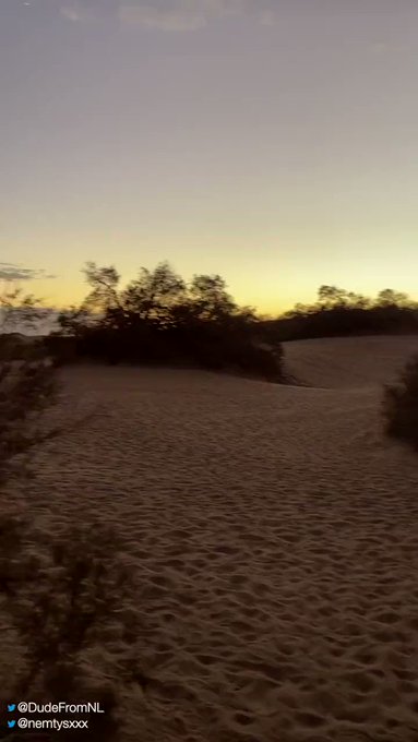 Gran Canaria is known for its beautiful dunes, which are actually UNESCO world heritage. Me and @nemtysxxx
