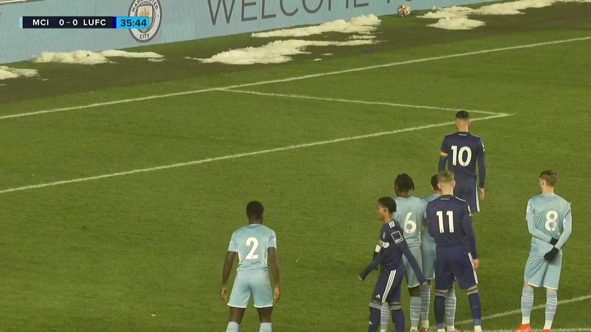 Greenwood converts from the spot!