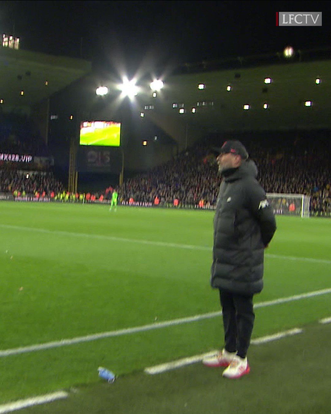 Happy Birthday Jurgen Klopp  one of my favorite Klopp moments  Reply with a Gif of your favorite ones 

