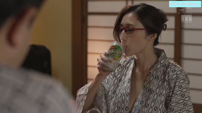 浴衣萌えでメガネ萌え
女優「JULIA」ねえさん
https://t.co/nnlMy9wmAc