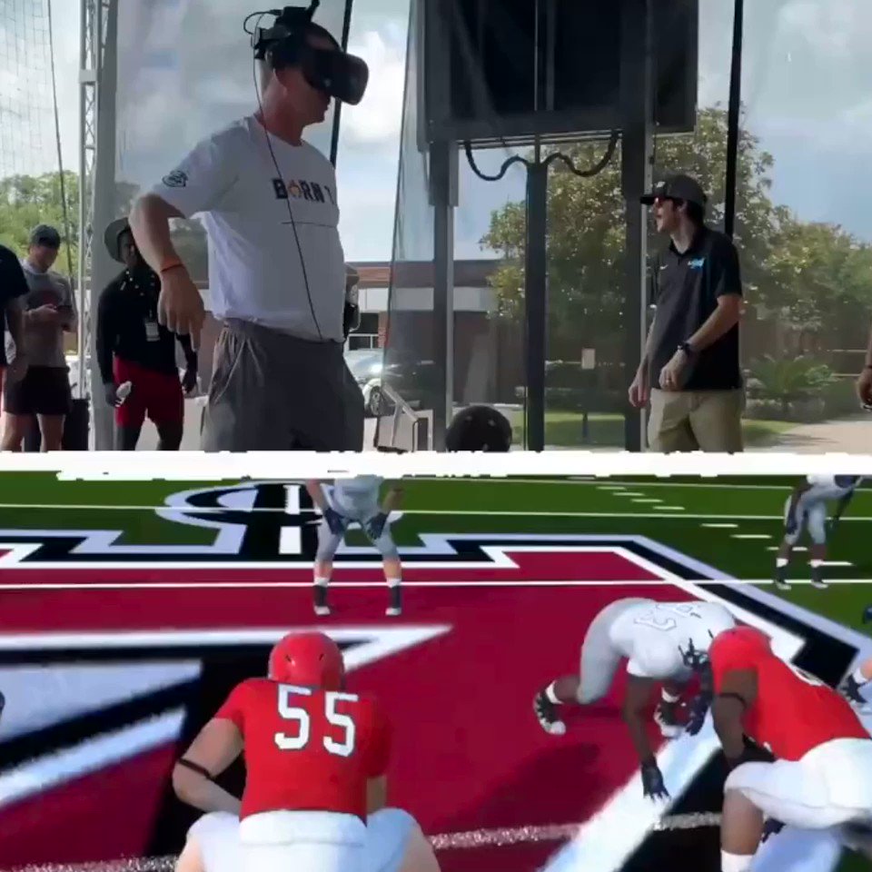 NFL on ESPN on Twitter "Peyton Manning throwing dimes in VR 🔥 (via