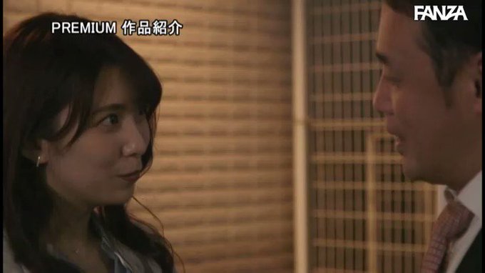 年下の女に誘われたセッ○スでワキまで舐め回し、中○しもOK、ごっくんまでする淫乱な女に身も心も抜け出せなくなった男が愛人沼に溶かされてしまったお話です💕
淫乱すぎる年下女子がヤバいくらいエロ過ぎます✨ https://t.co/Q95q25rWg0