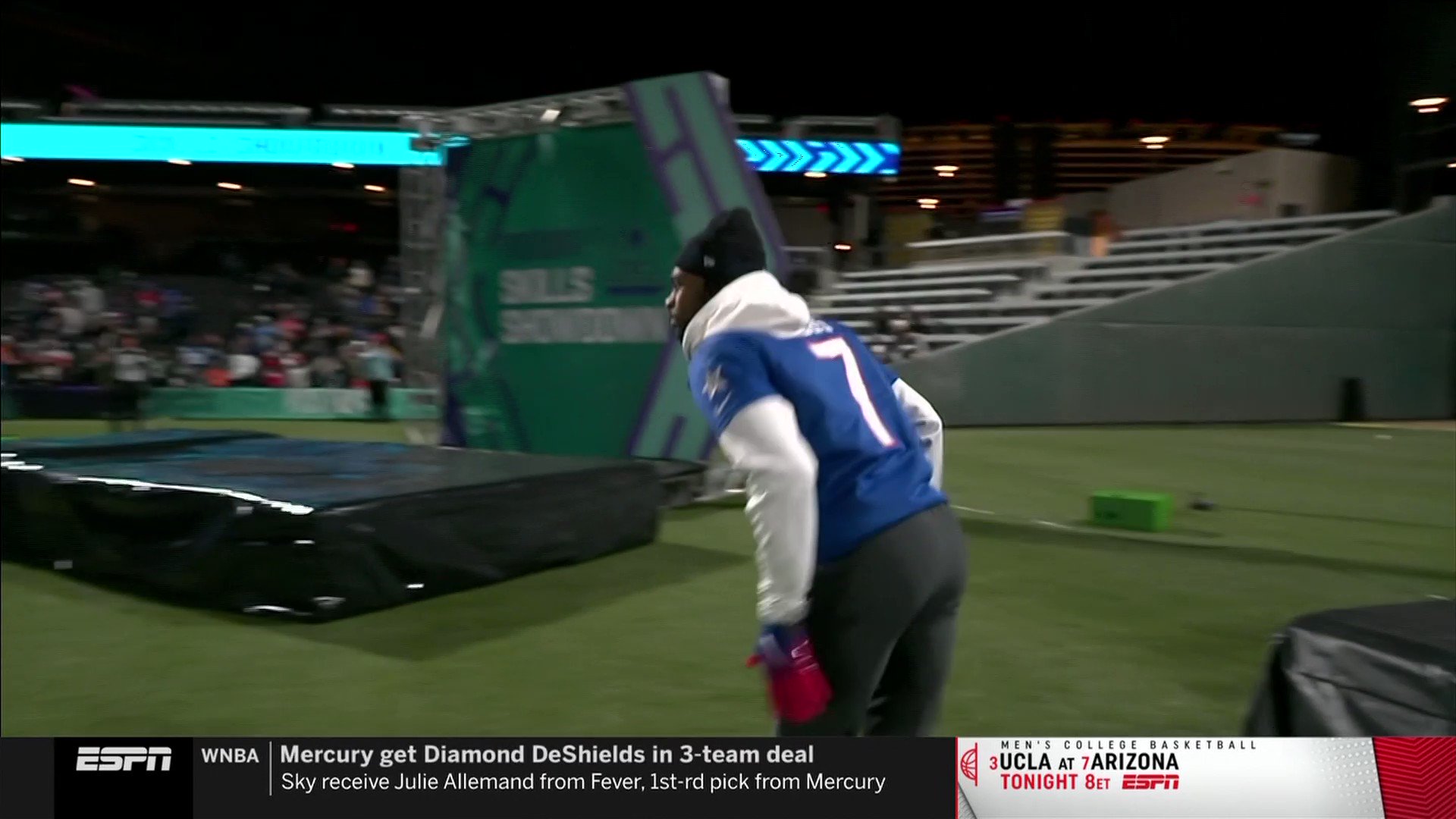 NFL on Twitter ".TrevonDiggs goes between the legs! 📺 ProBowlSkills