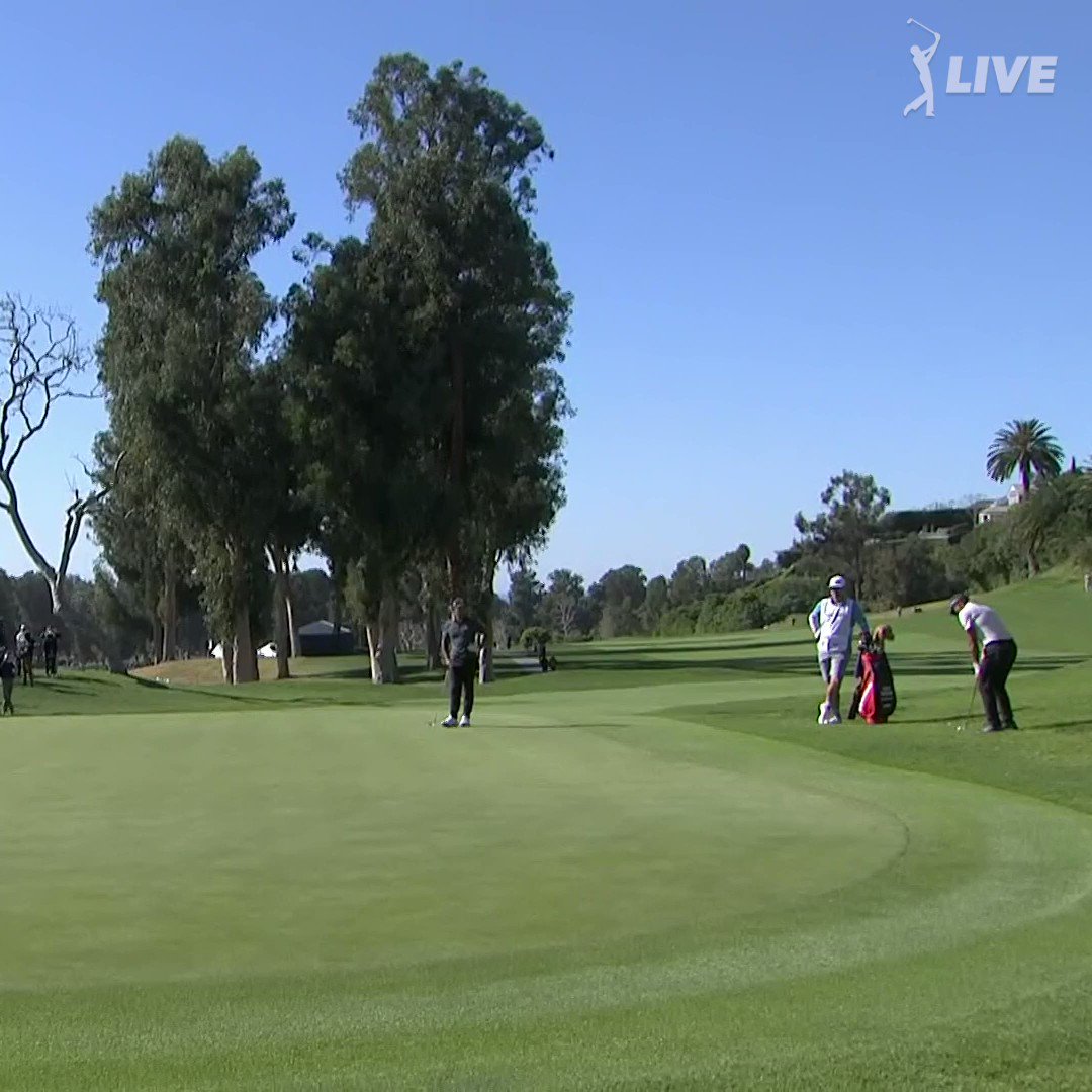 RT @PGATOUR: Back-to-back birdies have @Collin_Morikawa T2 at -4. https://t.co/wXO9uRaDcb