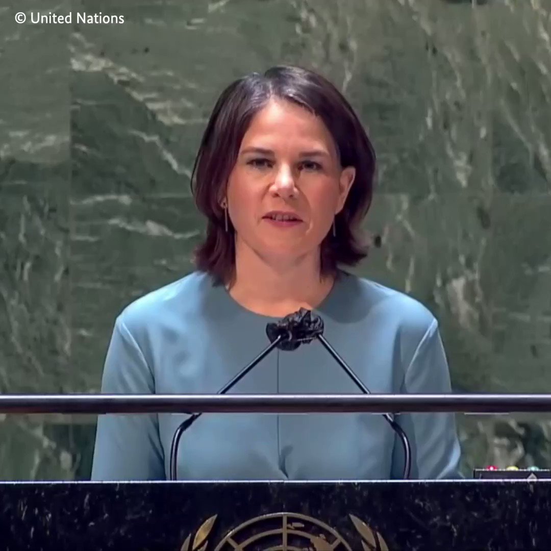 Ambassade D Allemagne En France On Twitter Haut Et Fort Le Monde 