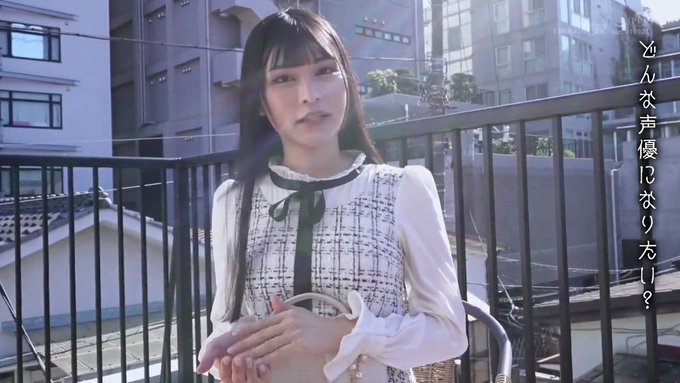若さ溢れる抜群なスタイルと萌え萌えする甘い声にガチ恋必至です😍 
https://t.co/xVvSR99DP0