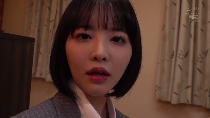 ムカつく女上司がピンサロで働いてた件

普段からガミガミうるさくボクでストレス発散してくる意地悪女上司
ある日ピンサロへ行くとなんと彼女が働いていた！？
弱みを握ったボクはやりたい放題の復讐劇がはじまりますｗｗｗ https://t.co/FjvY9tbcoJ