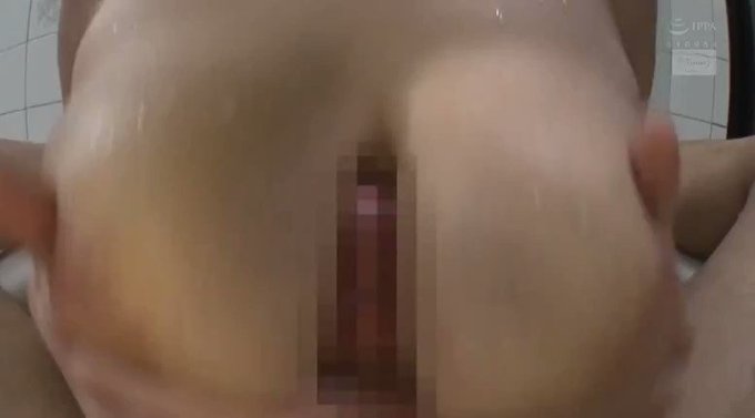 ロケットお乳のスナックママさんとパイズリ

ひたすら羨ましい…
https://t.co/gwg3Nc3U4N