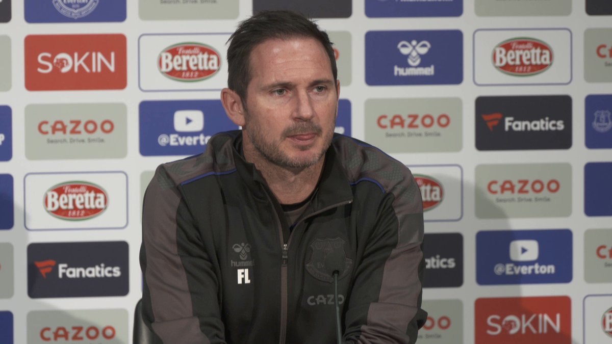 RT @Everton: Frank Lampard provides a team news update ahead of #EVEMUN...

Watch live: https://t.co/cGXU6gDF5a https://t.co/sgH2CLKDC0