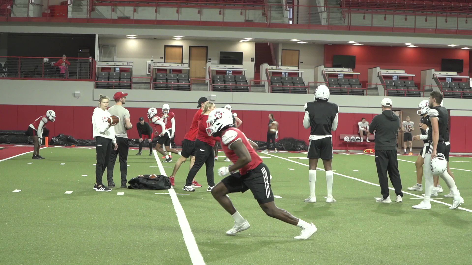 South Dakota Coyotes (SDCoyotes) / Twitter