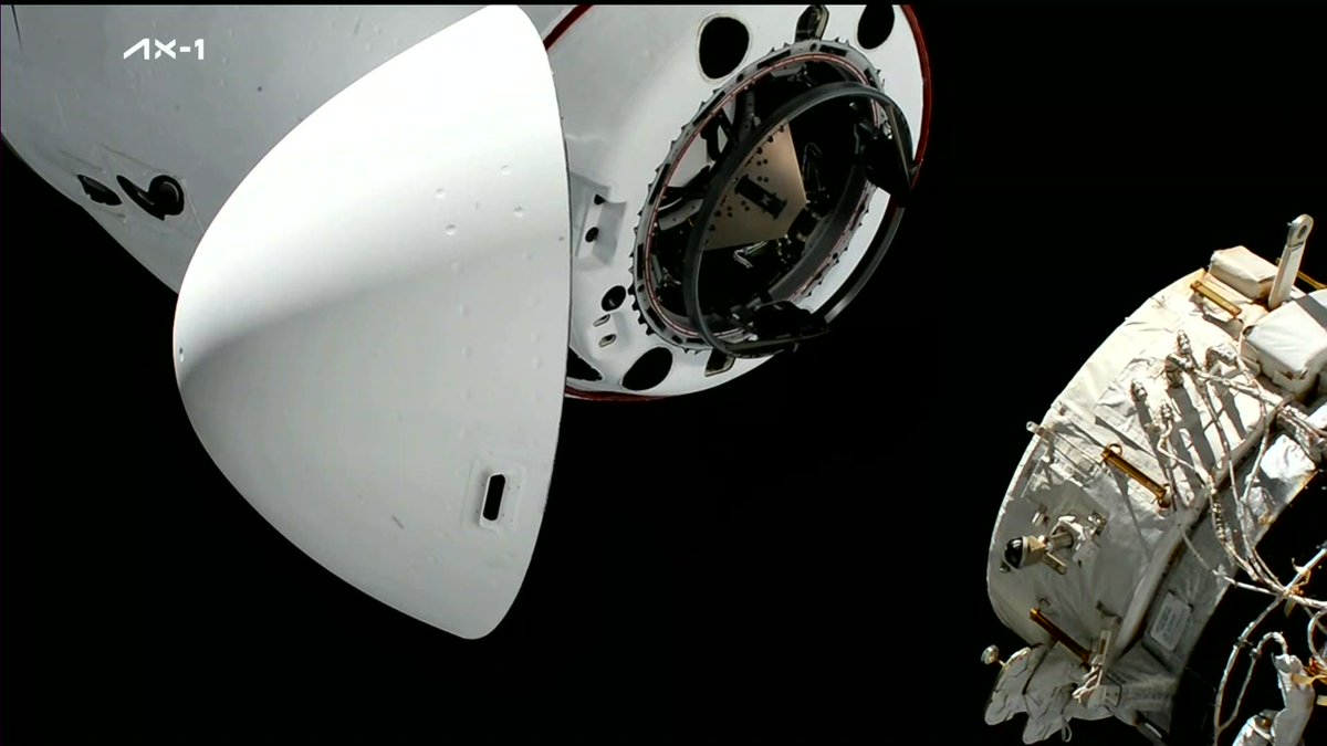 RT @SpaceX: Docking confirmed! https://t.co/YPyF3aRwO7