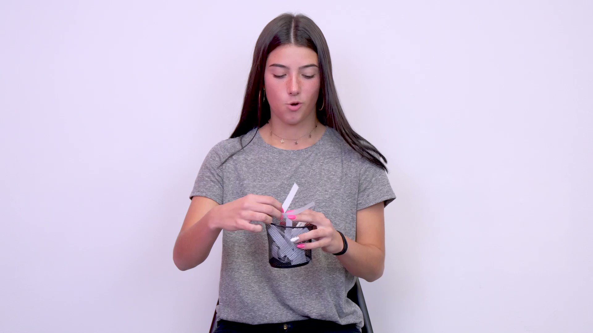 Famous Birthdays on Twitter: “Charli D’Amelio turns 18 on May 1! In