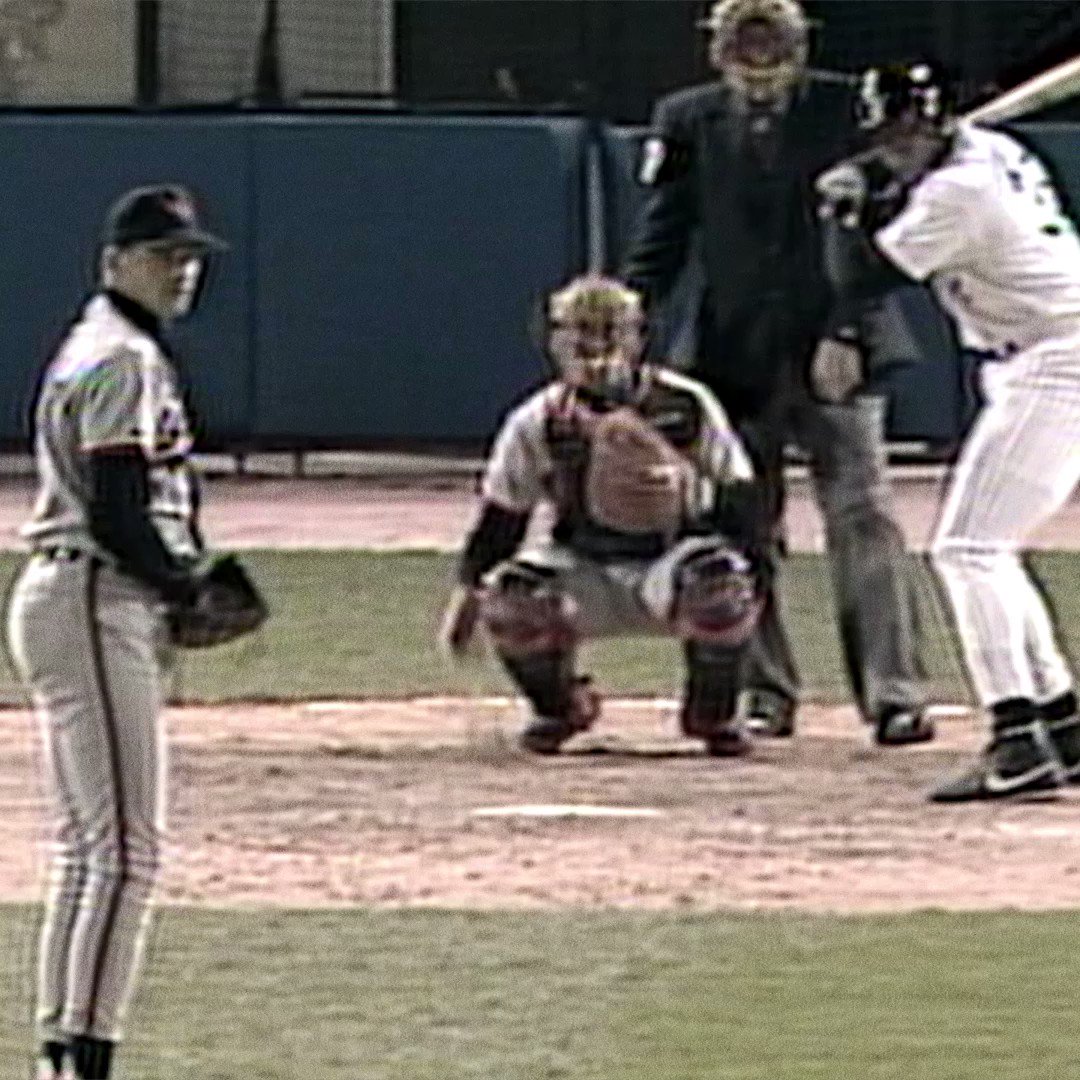 Chicago White Sox on X: #OTD in 1991: The #WhiteSox opened New Comiskey  Park, now Guaranteed Rate Field, to a sellout crowd of 42,191. Tweet us ⤵️  your favorite memories at the