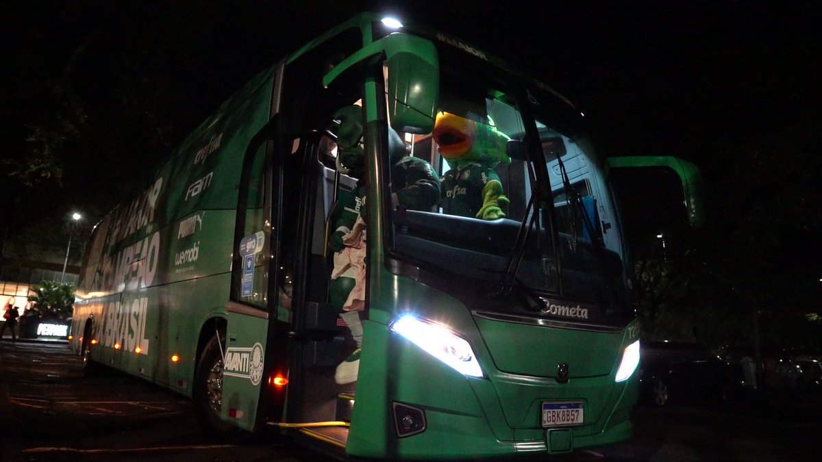 Avanti em Londrina: carreta temática, tour no ônibus oficial e