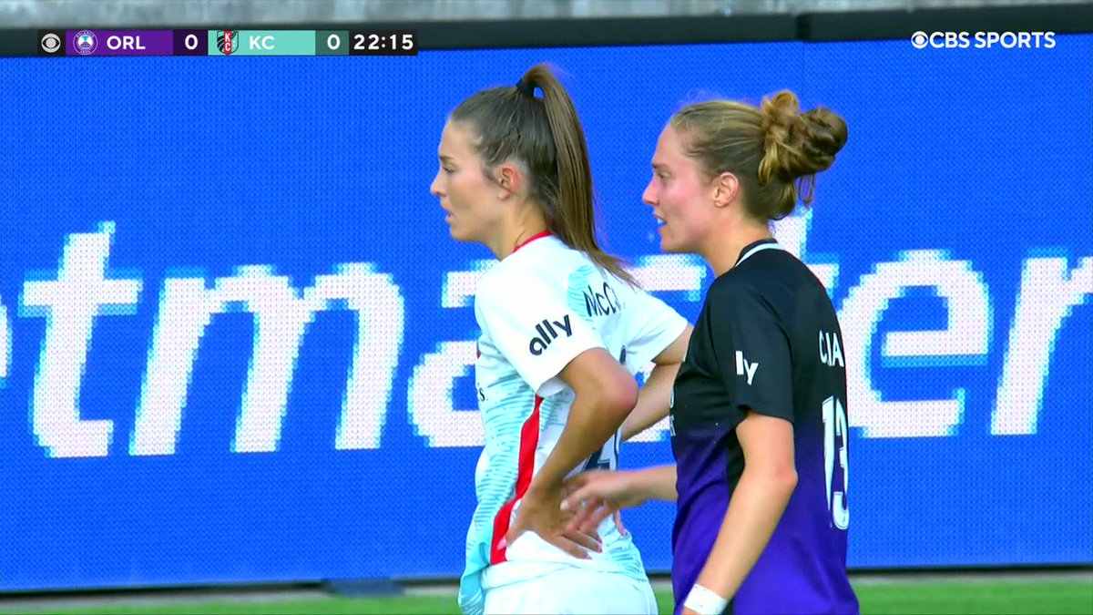‼️ OFF THE POST ‼️

@leahpruitt44 comes close for @ORLPride after the takeaway!

#ORLvKC | #CueTheChaos