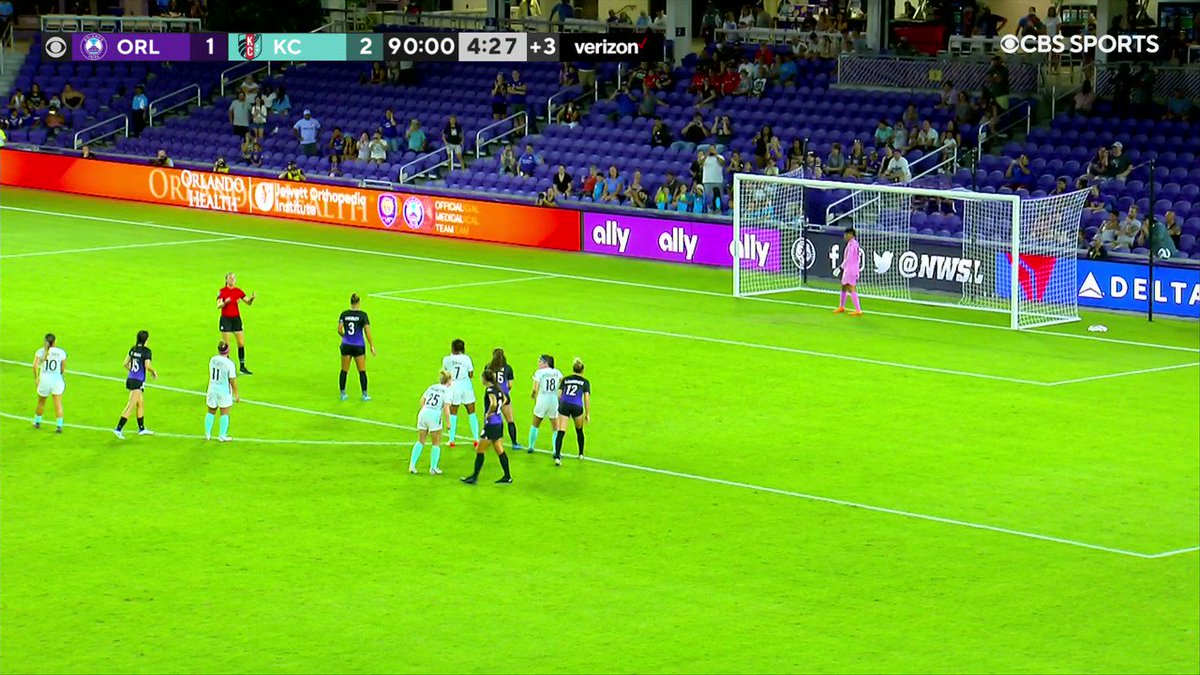 Pressley from the spot! 🎯

@ORLPride grab a late point from 12 yards out!

#ORLvKC | #CueTheChaos
