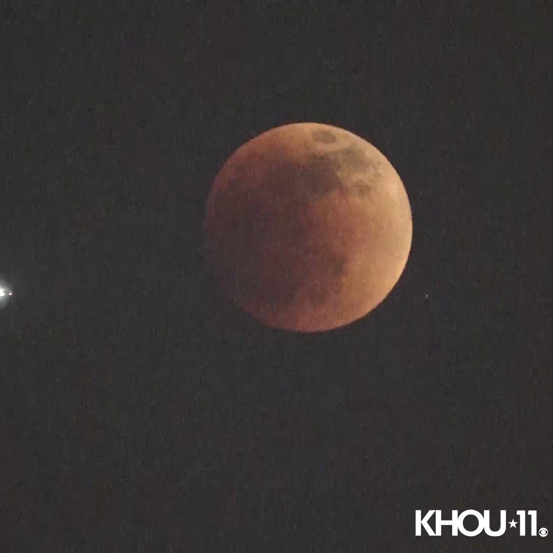 KHOU 11 News Houston on Twitter "The moon is about 240,000 miles away