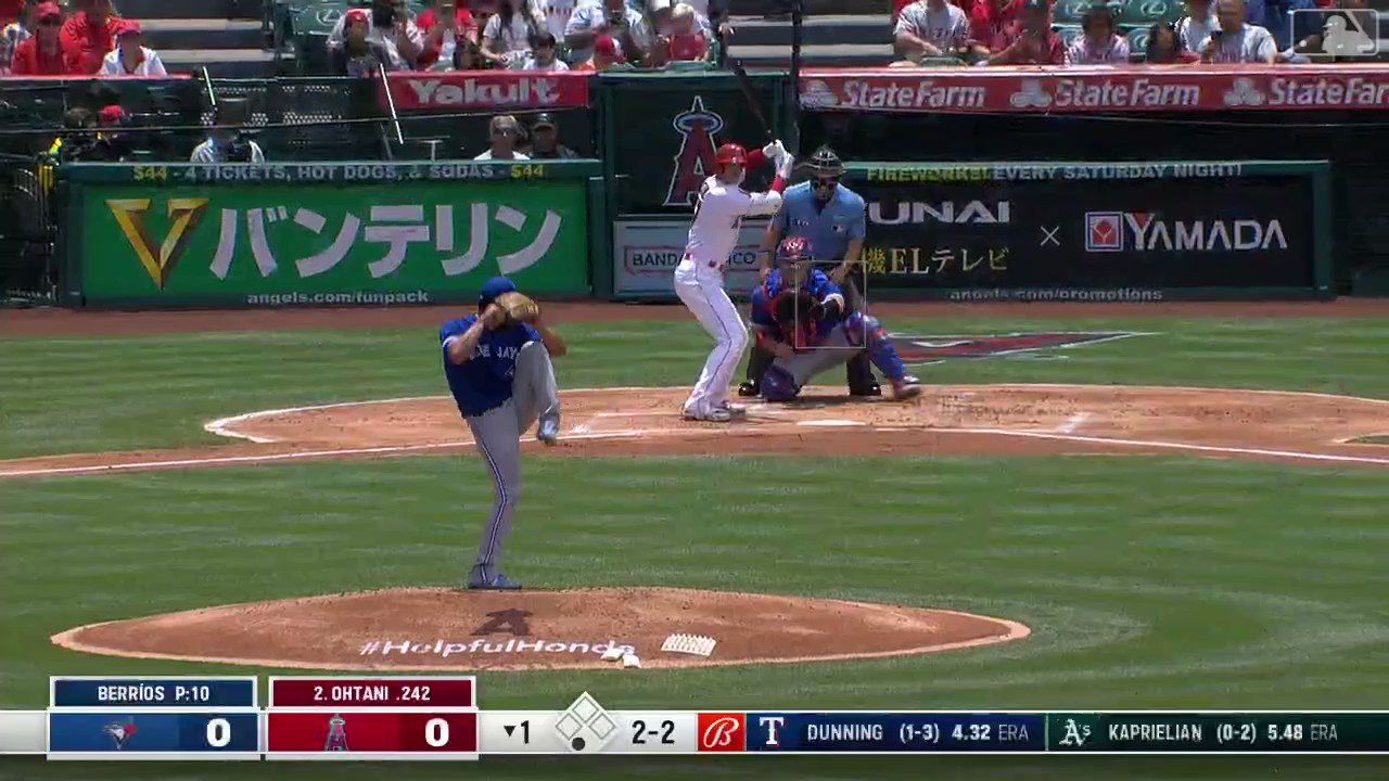 大谷翔平 初ホームラン10 伝説誕生】大谷翔平、NPB史上初「10勝&10号」達成 - YouTube