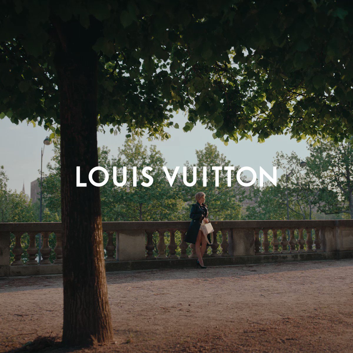 Lea Seydoux Louis Vuitton Capucines Bag Summer 2022 Campaign