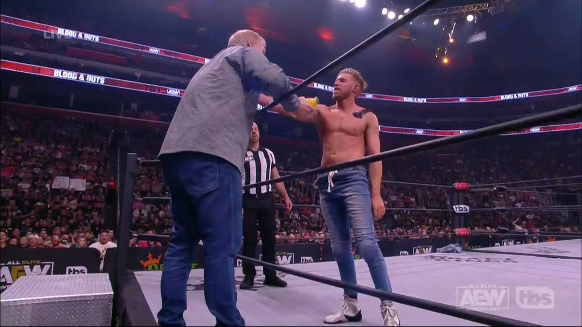 @AEWonTV's photo on #AEWDynamite