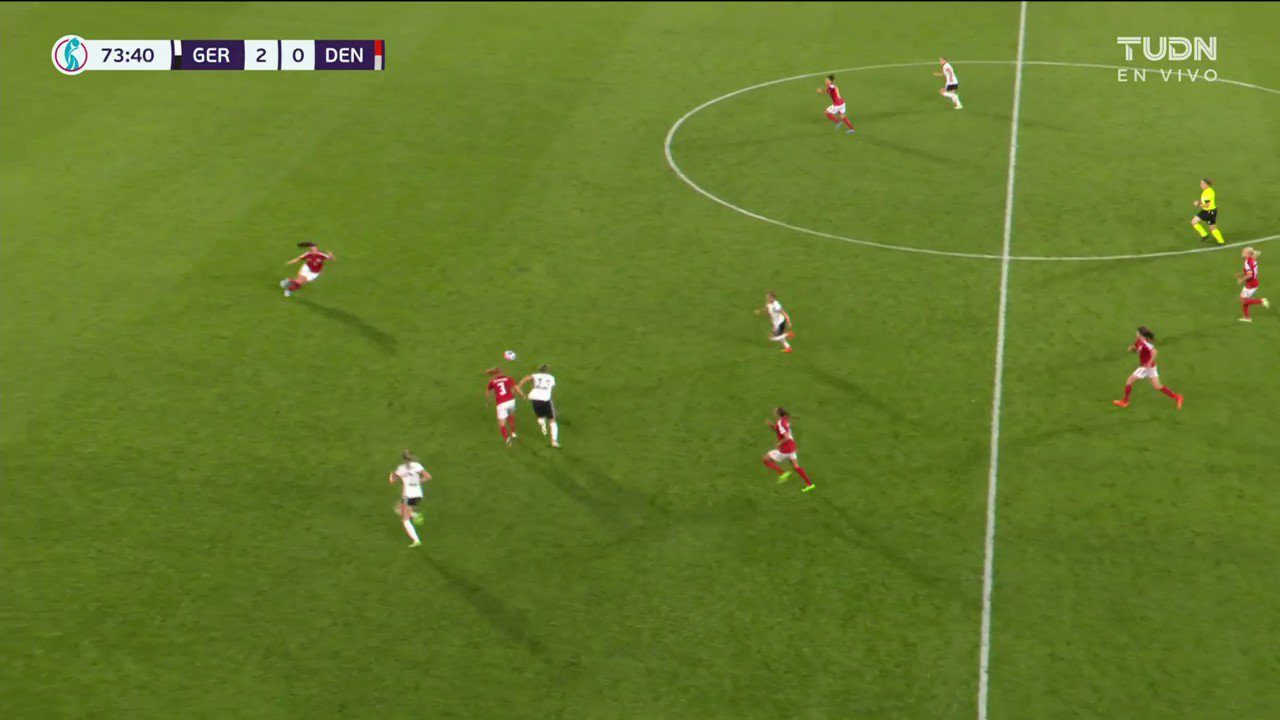  #Alemania false #Dinamarca
🔴 ¡EN VIVO!
📺 TUDN 
📱👉