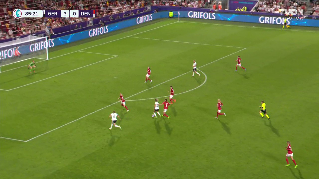  #Alemania false #Dinamarca

🔴 ¡EN VIVO!
📺 TUDN 
📱👉