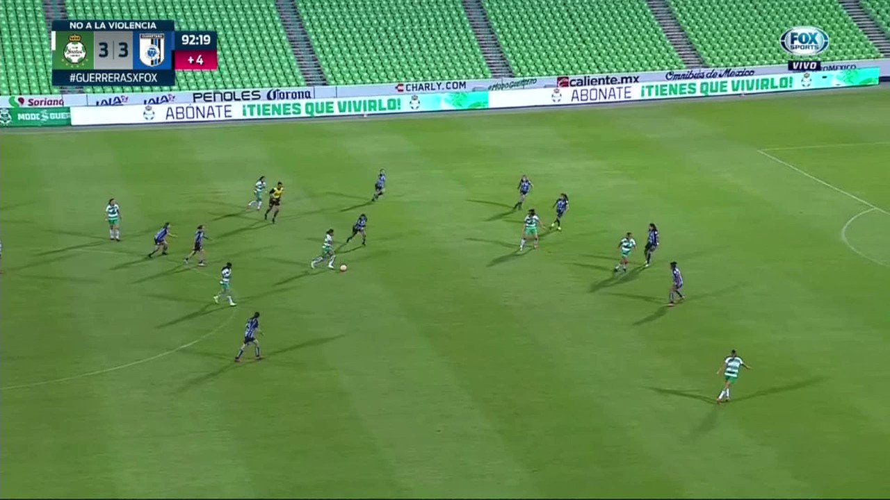 📹#NoTeLoPierdas 

¡¡G⚽⚽⚽L!!! 

El del triunfo, por Alexia Villanueva, quien en los últimos minutos anota el cuarto y último gol de la noche. 🇳🇬

#VamosPorEllas👊🏼”