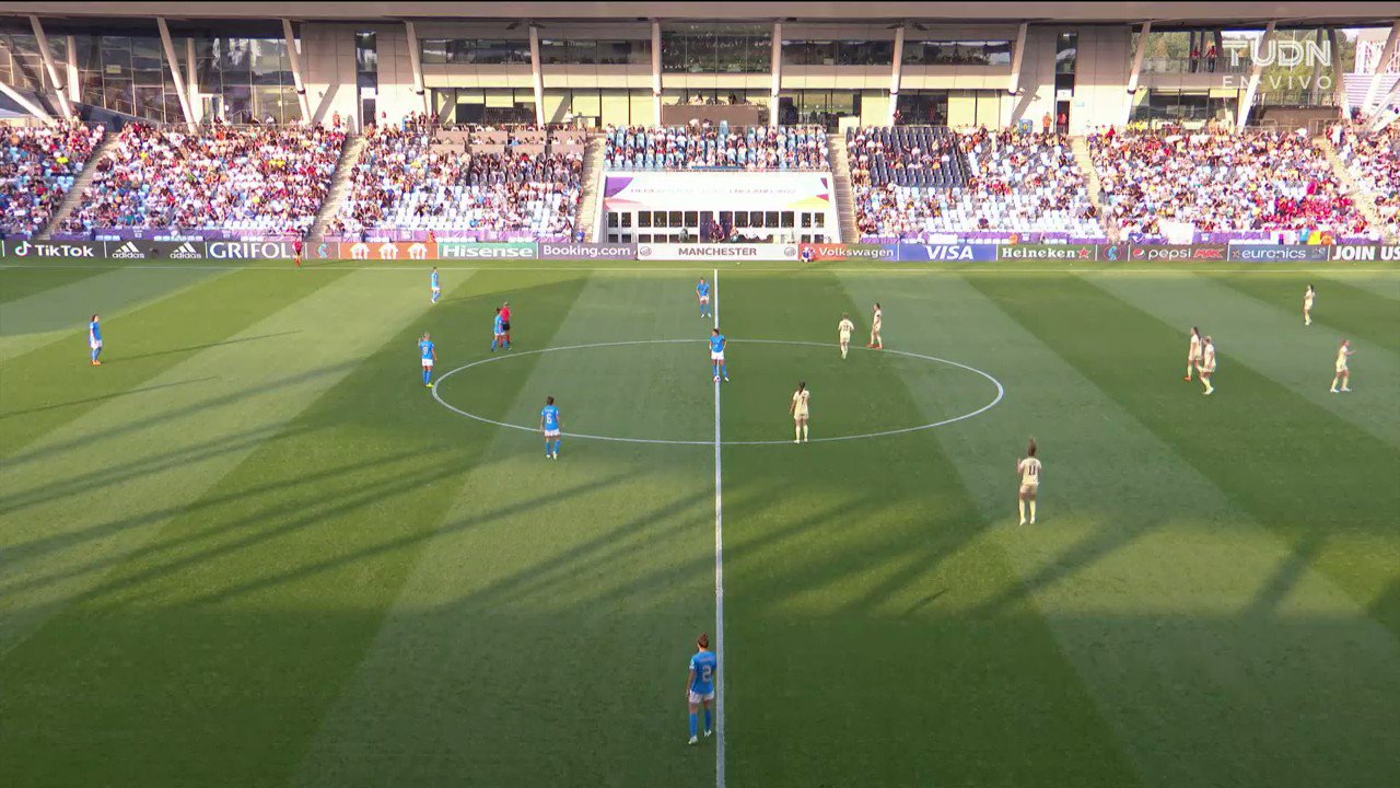 ¡Ya comienza el último partido de la fase de grupos! 😱⚽️🔥

Rueda el balón en Manchester City Academy Stadium 🏟️ 

🇮🇹Italia vs Bélgica🇧🇪

EN VIVO 🔴 #VeranoDeCampeonas”