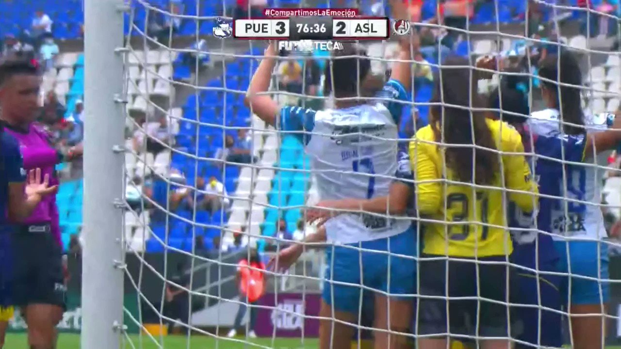📹#NoTeLoPierdas 

¡¡¡G⚽⚽⚽L!!! 

Fátima Bracamonte anotó el cuarto de la tarde, y su segunda anotación con la 🎽Franja.

#VamosPorEllas👊🏼”