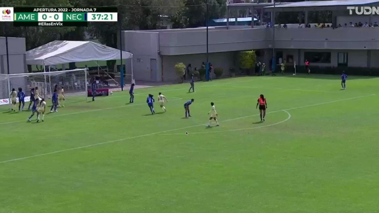 📹#NoTeLoPierdas 

¡AUTOGOL!

Así se abría el marcador en Coapa, y ponía momentáneamente a las Águilas arriba.

#VamosPorEllas👊🏼”