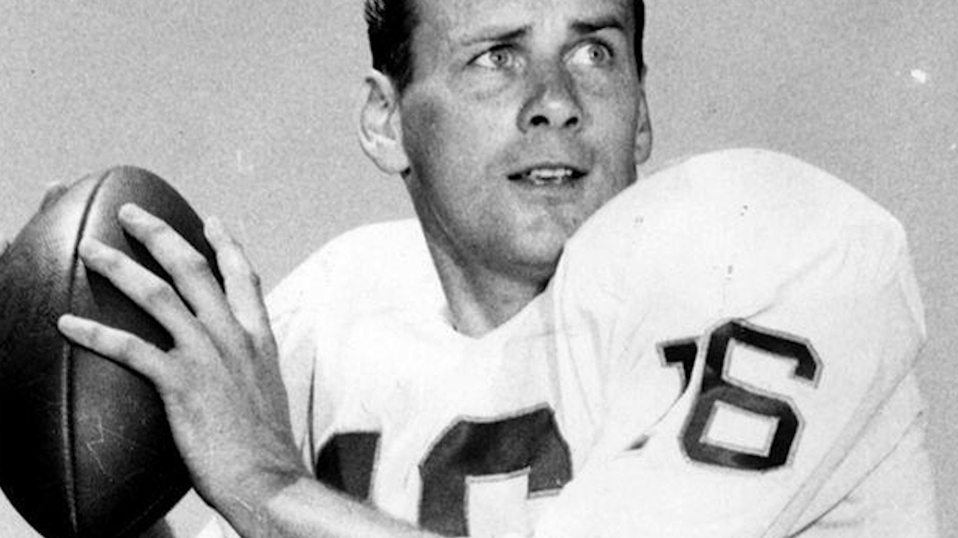 Kansas City sports icon Len Dawson dies at 87. Tributes pour in from