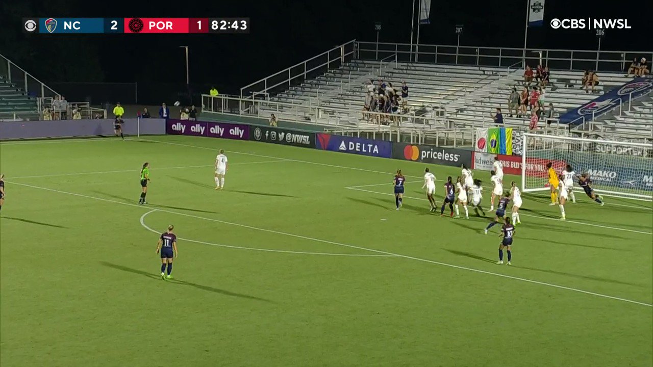 .@meredithspeck25 makes it three for the Courage 😳

@TheNCCourage | #CourageUnitesUs”