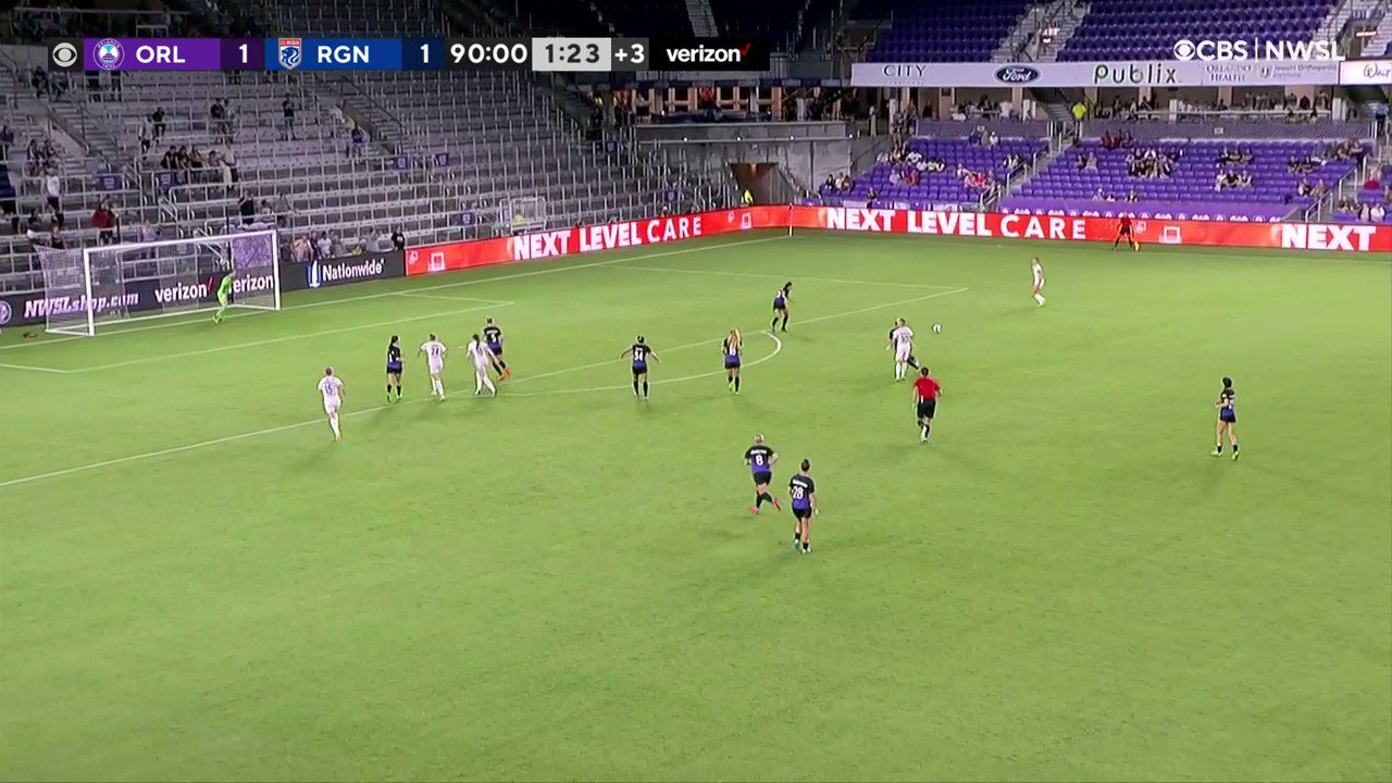 CAN YOU BELIEVE IT??? 😱

@mPinoe with a stoppage time stunner for @OLReign!

#ORLvRGN | #BoldTogether”