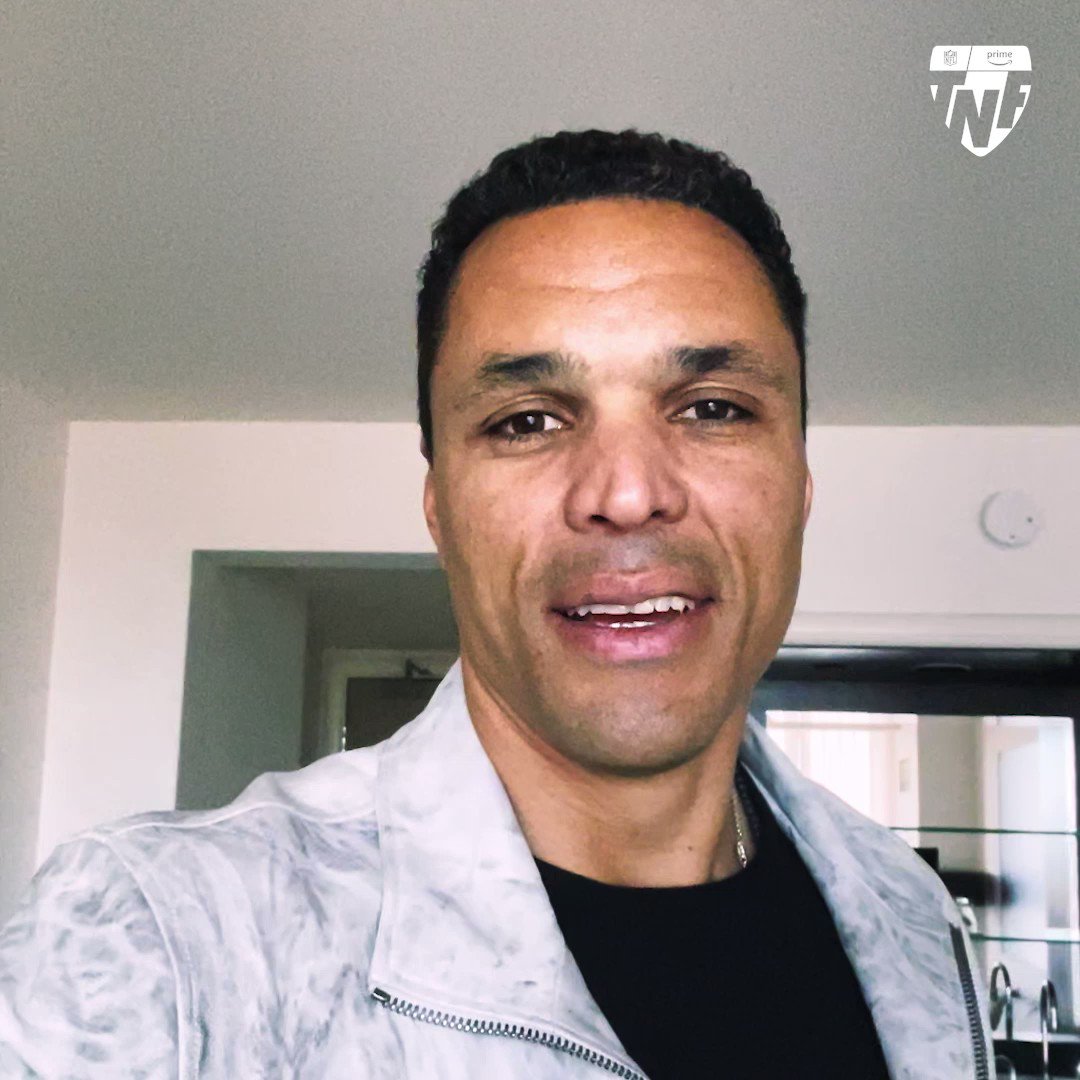 kansas-city-chiefs-on-twitter-tonygonzalez88-is-back-in-kc-this