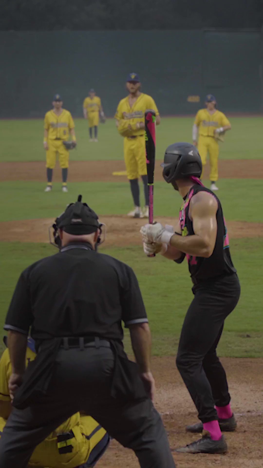 Savannah Bananas on Twitter "Hitting a clean mid pitch dance Make an