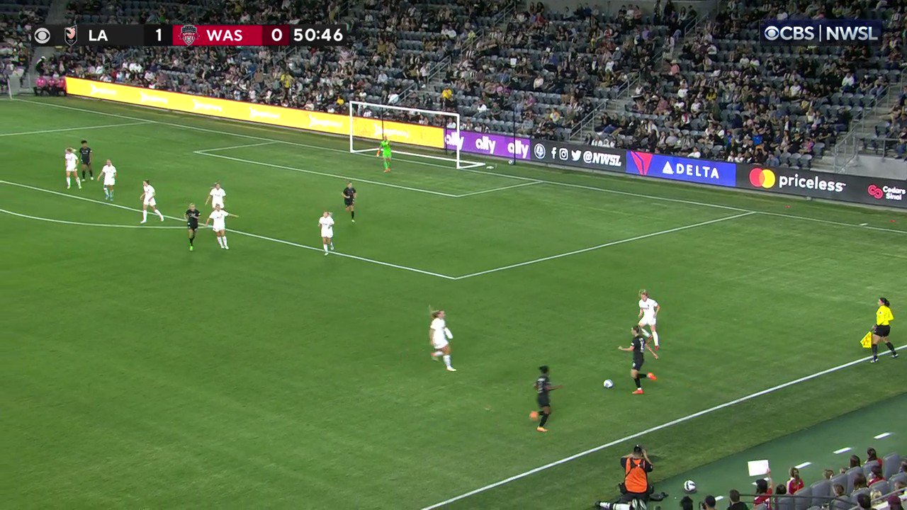 The cross, the header, the cushion goal by @SimoneCharley!
#LAvWAS

@WeAreAngelCity | #AngelCityFC”