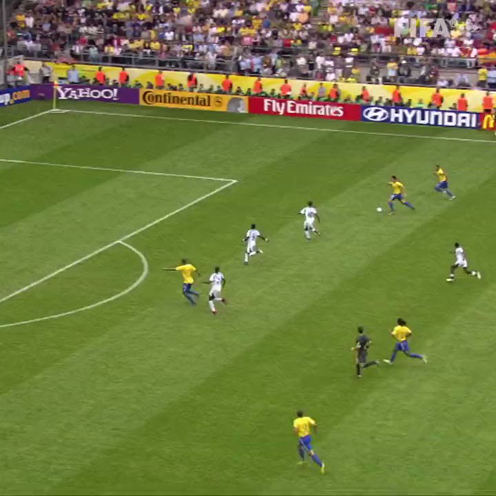 Brasil faz amistoso contra Gana, relembre o confronto da Copa de 2006 / X