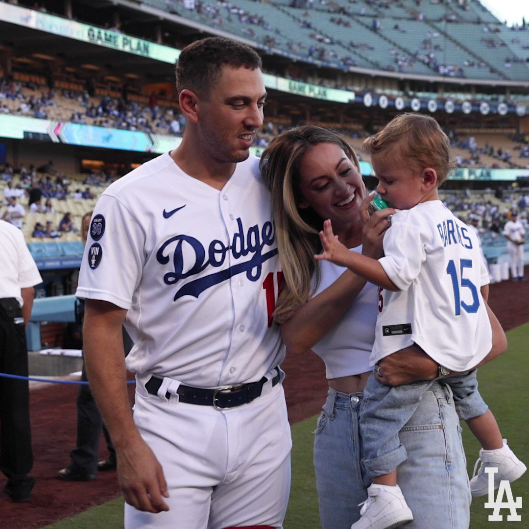 Los Angeles Dodgers on Twitter "It's Austin Barnes Bobblehead Night at
