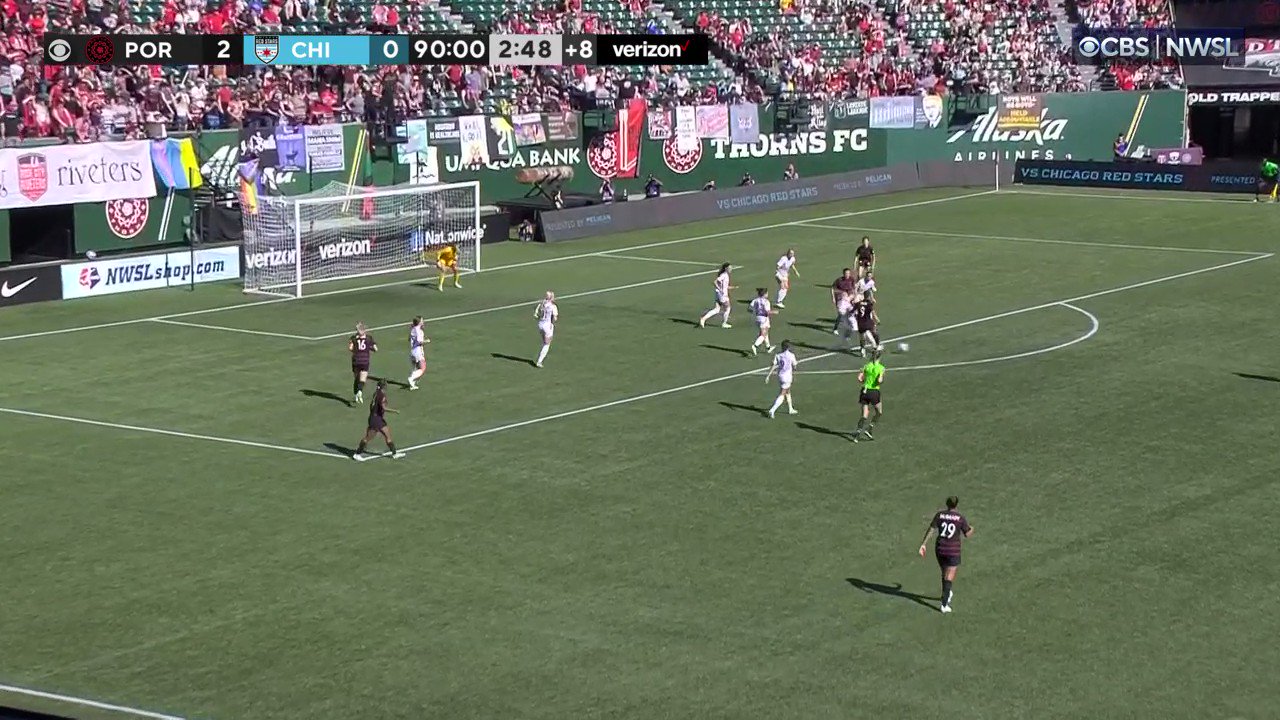 WHAT A ROCKET FROM TAYLOR PORTER!!!

#BAONPDX | @ThornsFC”