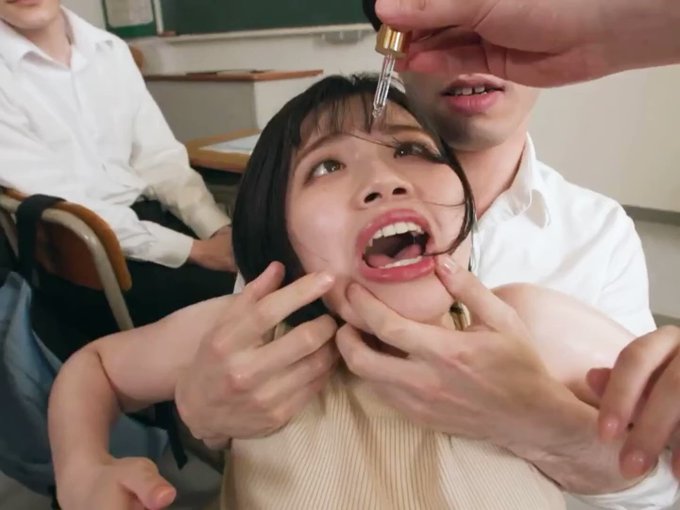 この動画を特定したよ⇒ https://t.co/0fnOmb9CAl https://t.co/XdULTXZILI