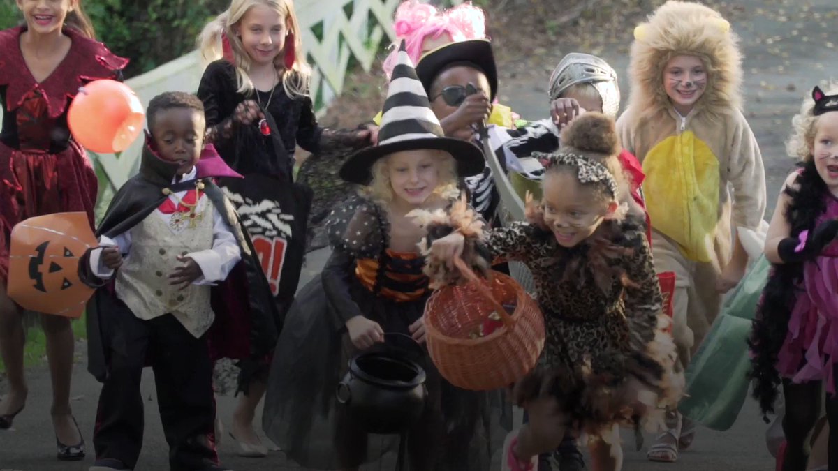 ELLE Magazine (US) on Twitter: "Dressing up is one of the best parts of Halloween, but how did 