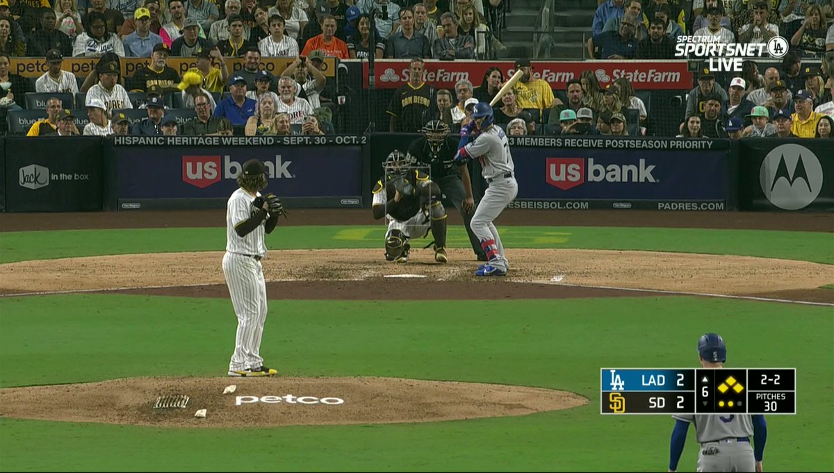 @SportsNetLA's photo on Vargas