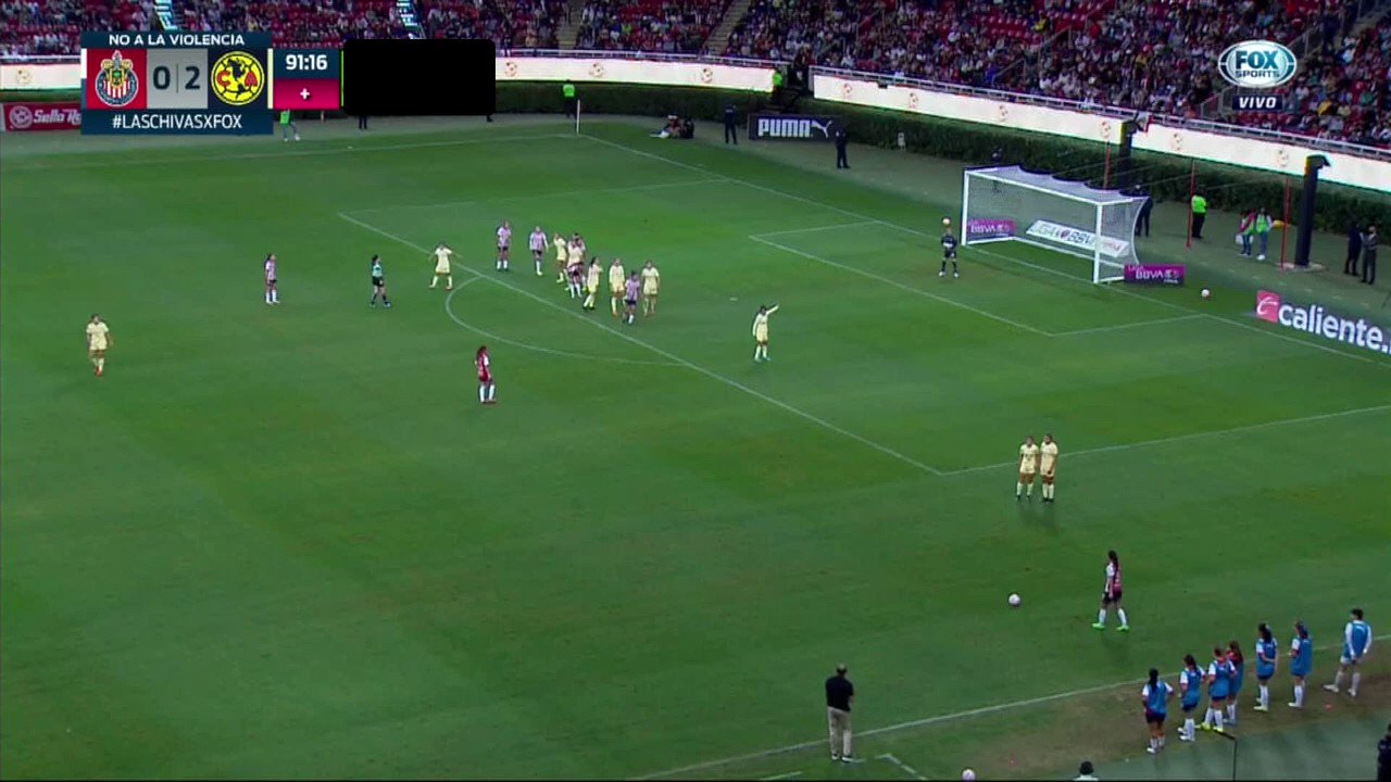 📹#NoTeLoPierdas

¡¡¡G⚽⚽⚽!!! 

Rubí Soto acortaba la distancia en el marcador, así cayó el primero del Rebaño.

#VamosPorEllas👊🏼”