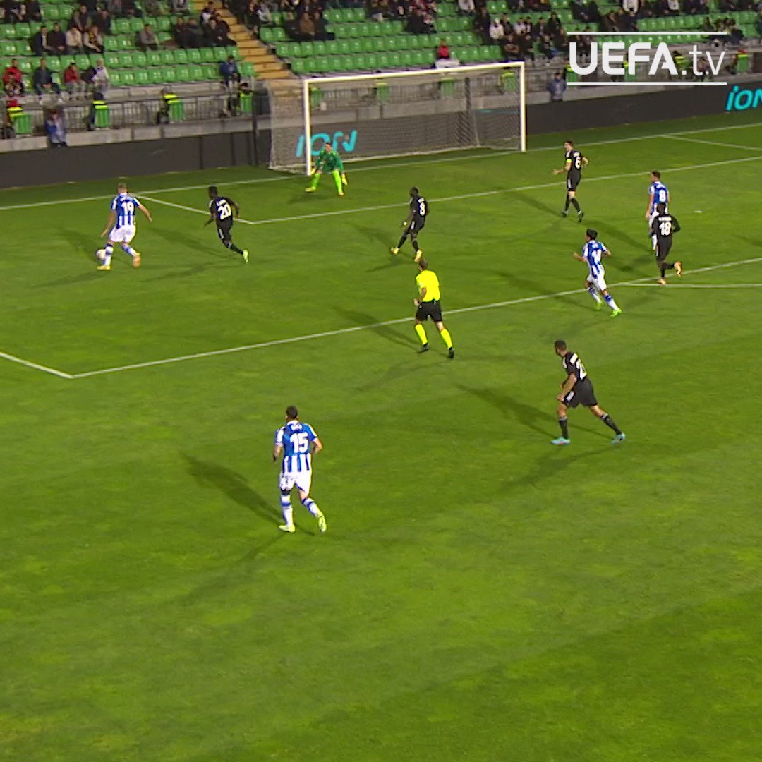 EuropaLeague:   David Silva giving the keeper no chance Happy birthday to        || 
