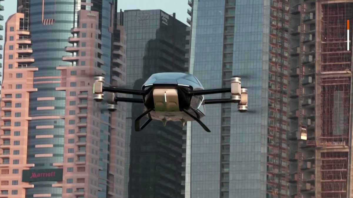 Equipped with an intelligent flight control system and autonomous