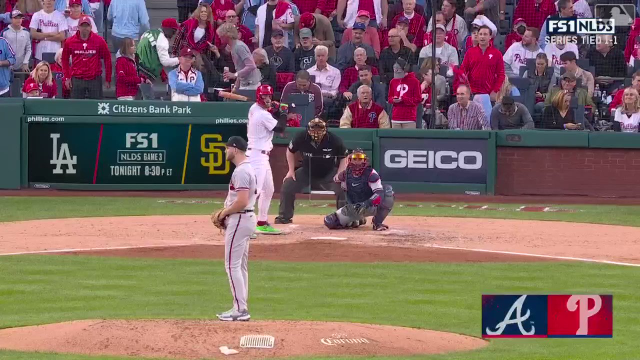 philadelphia-phillies-on-twitter-bryceeeeeeeee-ringthebell-https-t