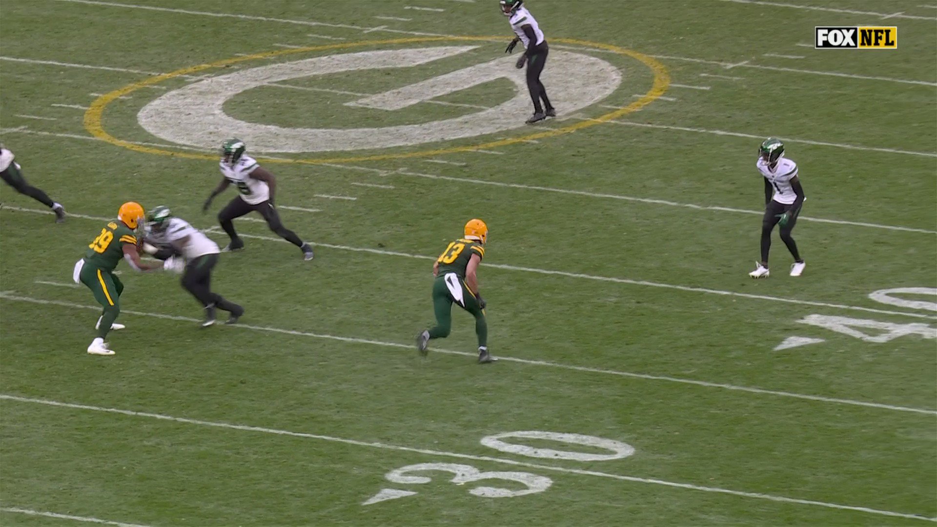 NFL on Twitter "Sauce Gardner has serious coverage skills. 📺 NYJvsGB