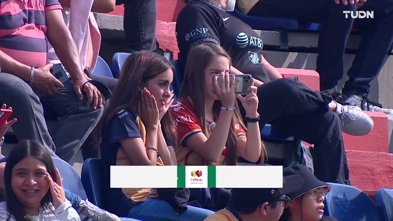 📹#ElResumen

No ganaron el Clásico Capitalino, GOLEARON. 🔥

América salió con vuelo alto en esta J16, al medirse a las de Universidad Nacional.

9️⃣Katty Martínez regresó de una manera extraordinaria al gol, con 4 a su cuenta.

#VamosPorEllas👊🏼”